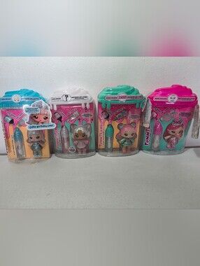 Yummiland Lipgloss DIY Mini Doll Set - 4 Scented & Glittering Lipgloss Dolls NIB